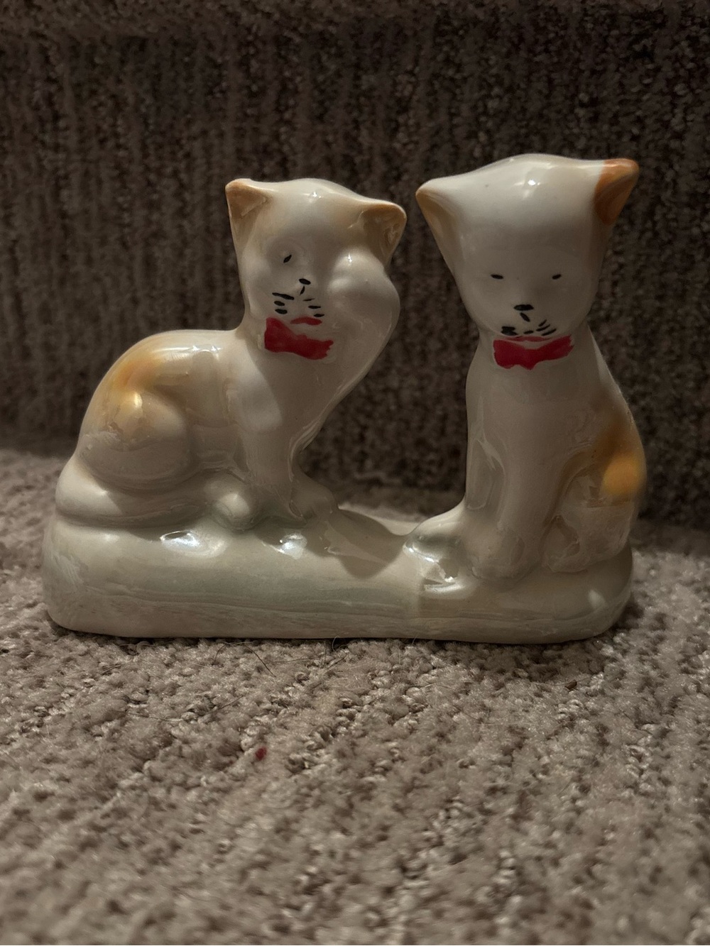 Vintage Lusterware porcelain Cat figurine